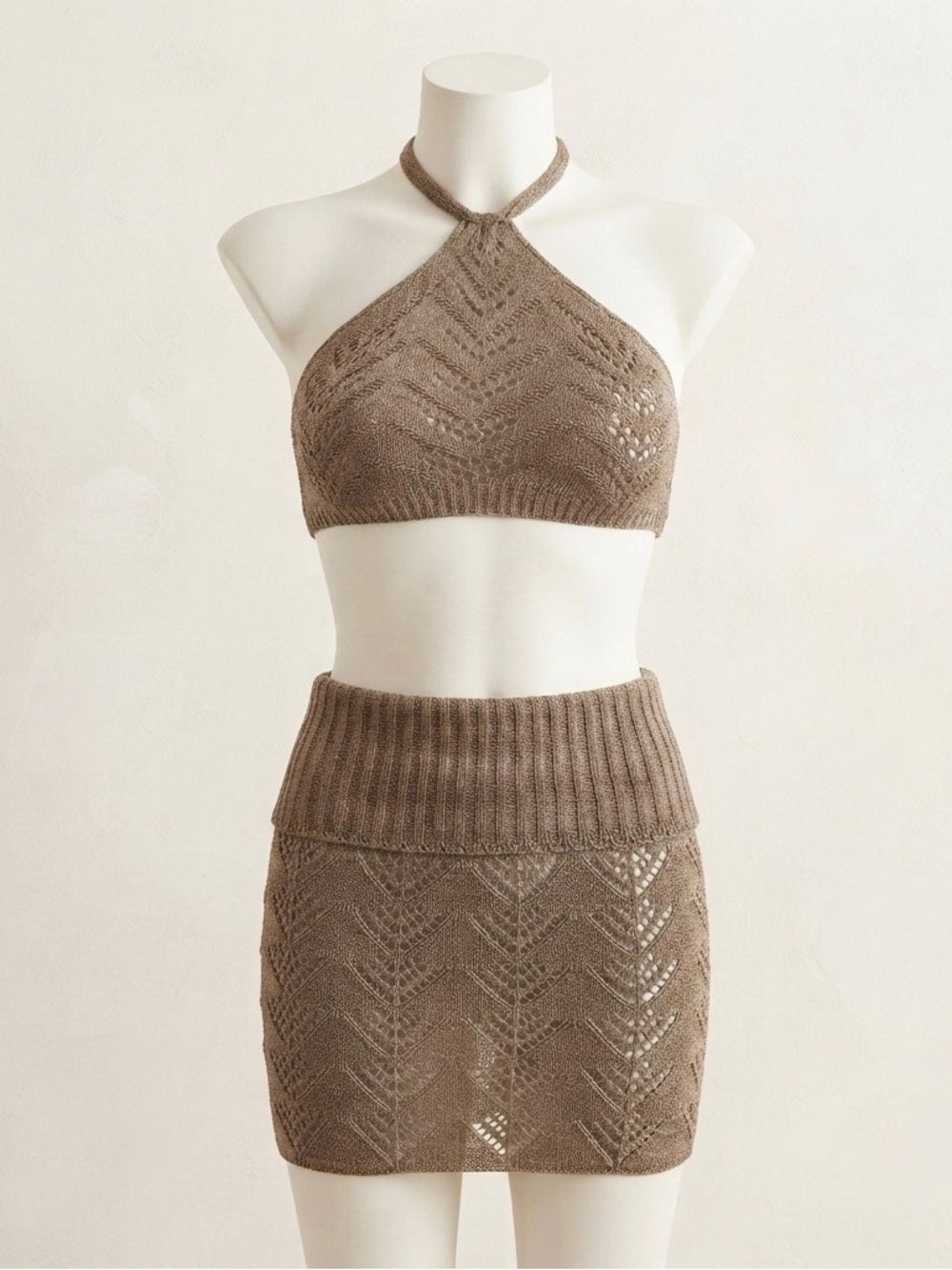 NWT Edikted Shimmer Sparkly Pointelle Knit Halterneck Two Piece Skirt Set Small